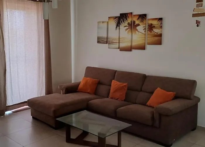 Cozy Private Room In Apartment In Hal Safi, Malta